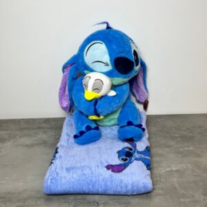 عروسک استیج پتودار به همراه جوجه اردک