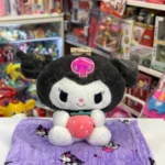 عروسک پتویی مدل شخصیت کرومی توت فرنگی بدست ارتفاع 40 سانتی متر کد L34