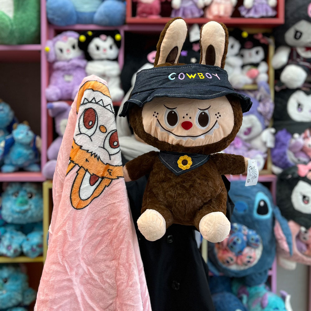 پتو بالشتی طرح لبوبو طرح کلاه